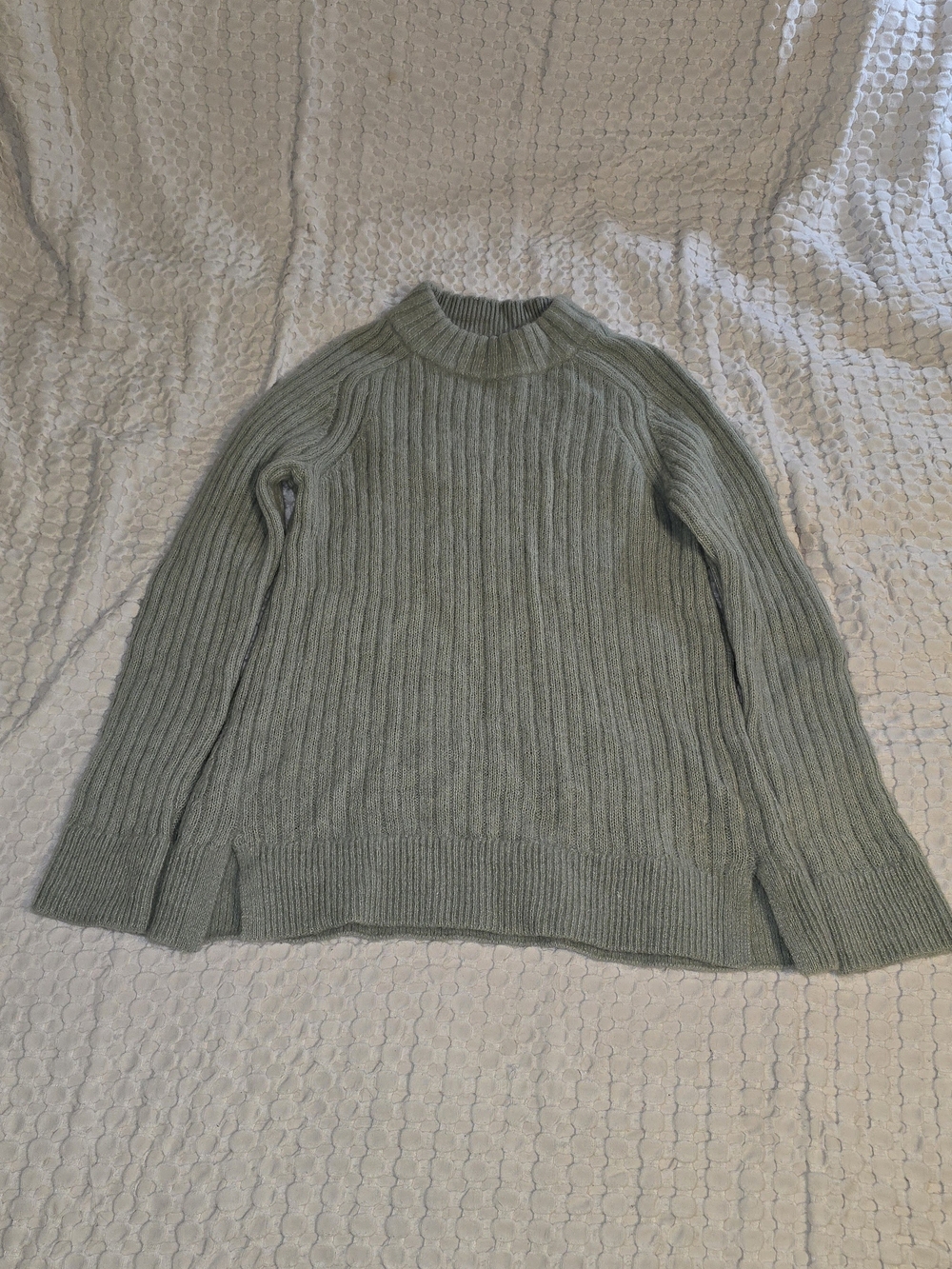 Banana Republic Ribbed Crewneck Sweater in Sage Green Size S